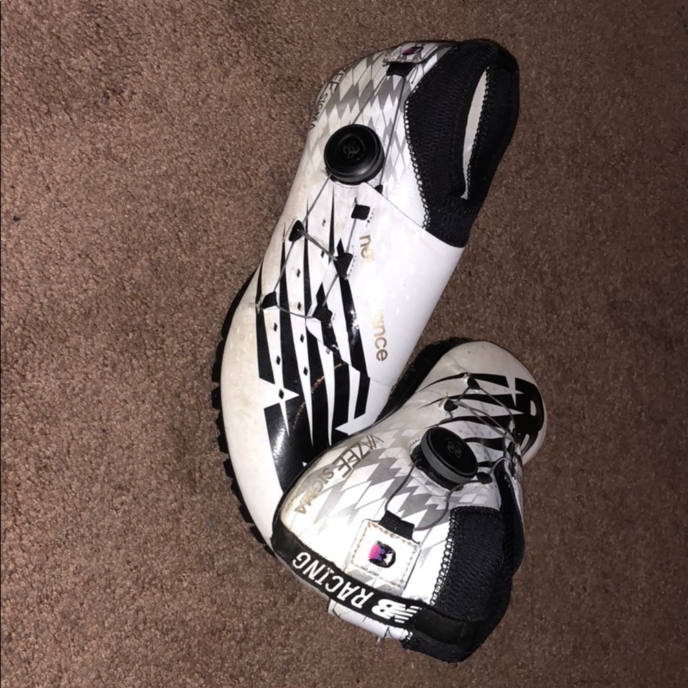 Track spikes